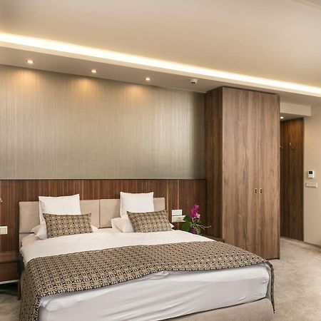 Hotel Kalvaria Superior Gyor Ngoại thất bức ảnh